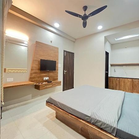 Stayzy Evanka Indore Exterior photo
