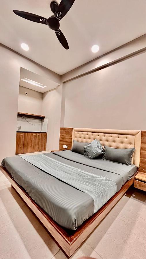 Stayzy Evanka Indore Exterior photo